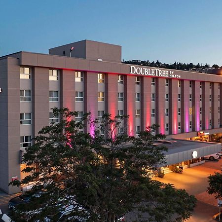 Hotel Doubletree By Hilton - Kamloops Exterior foto