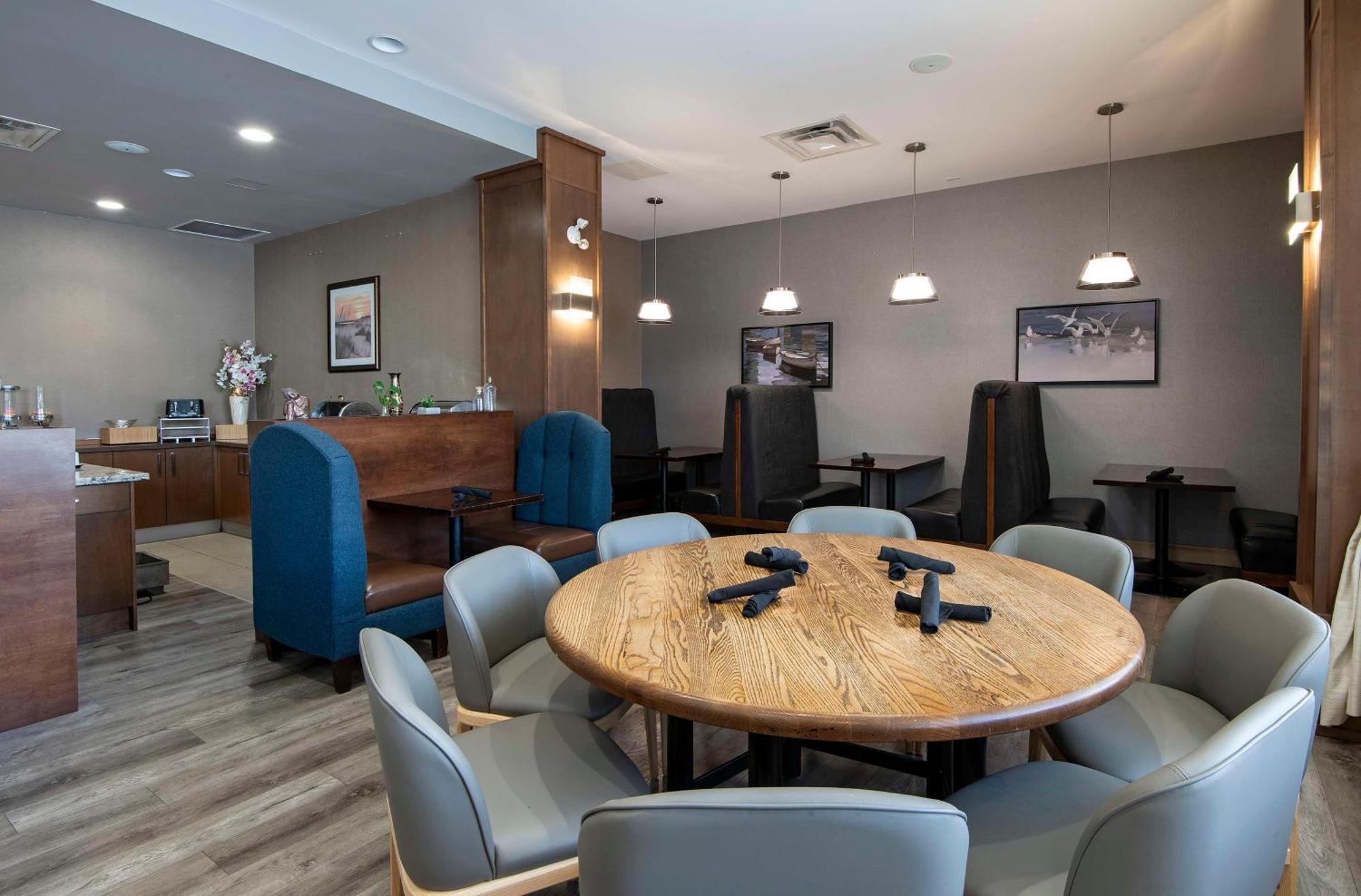 Hotel Doubletree By Hilton - Kamloops Exterior foto