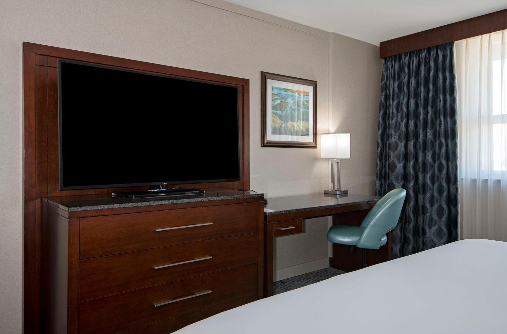 Hotel Doubletree By Hilton - Kamloops Exterior foto